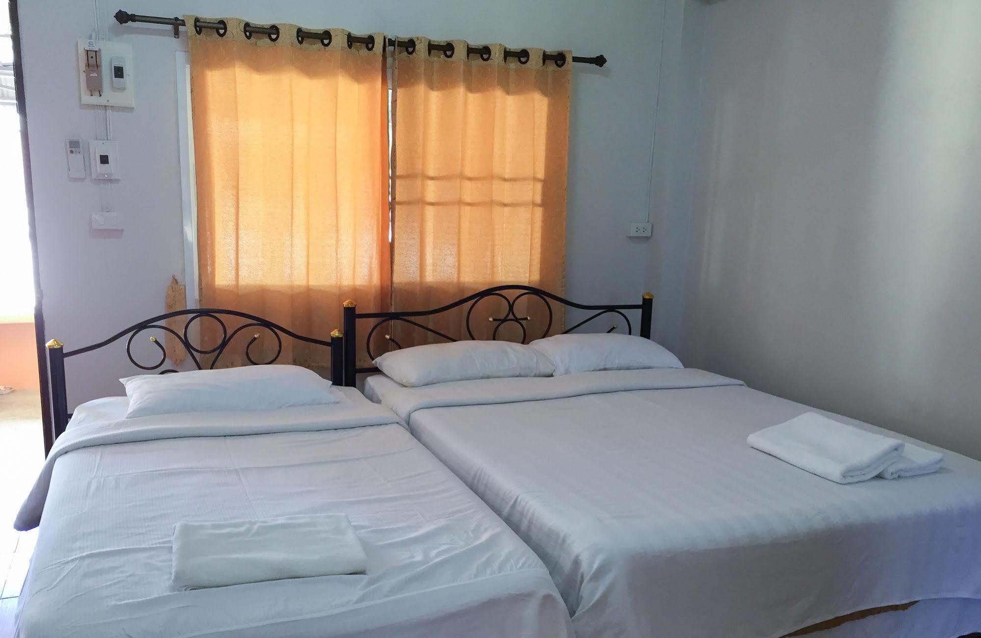Baan Khue Wieng Resort Mae Sariang Esterno foto
